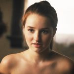 Kaitlyn Dever nue Vidéos de sexe lesbien et photos de bikini sexy
